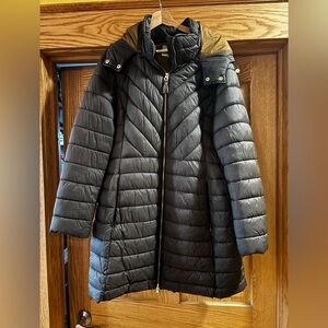 Joules Olive Puffer Coat with Gold Accents